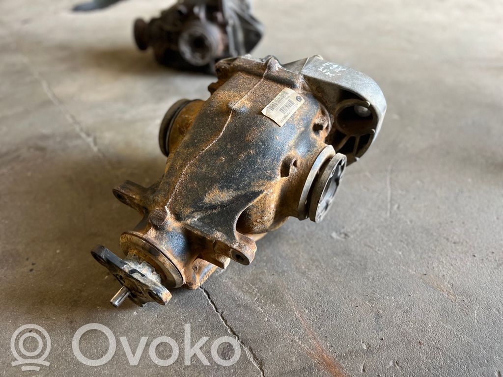 Задний редуктор