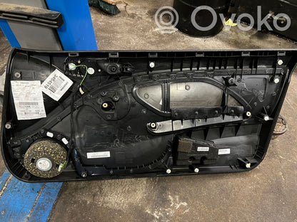 Kupejas aizmugures sānu apdares panelis