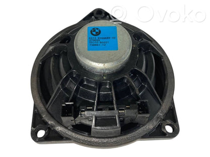Front panel speaker