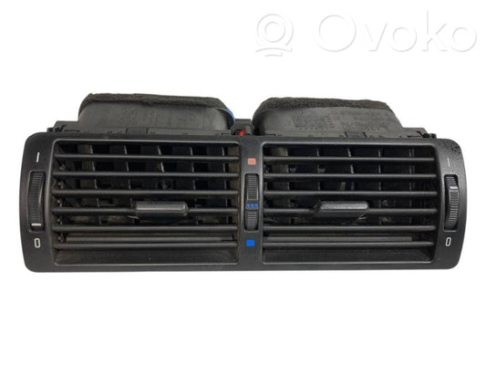 Centrālais gaisa ventilācijas režģis