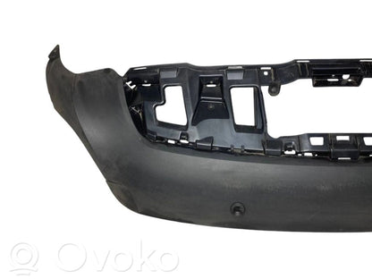 Apakšējā bampera daļa