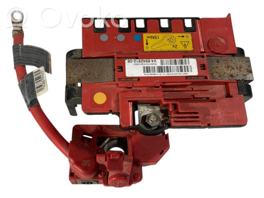 Positive wire connection assembly