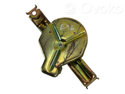 Akumulatora stiprinājums