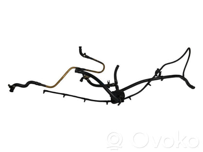 Degvielas caurulīte (-es)