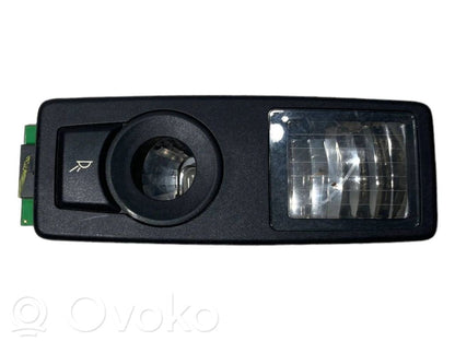 Aizmugurējo vietu apgaismojums