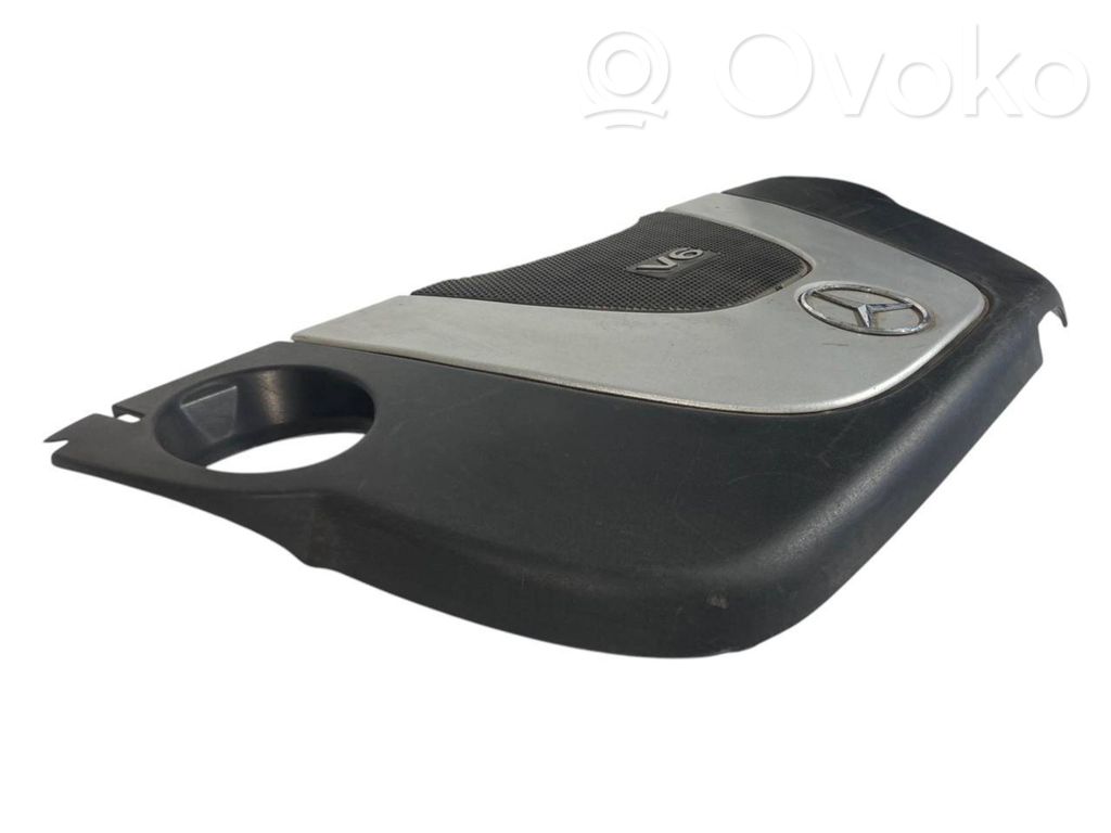 Engine cover (decorative trim)