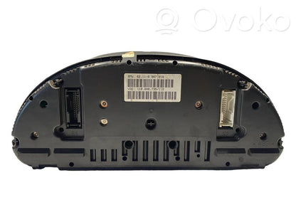 Speedometer (in the instrument panel)