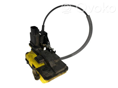 Aizmugurē slēdzene