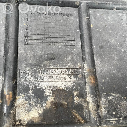 Dzinēja apakšas aizsargs