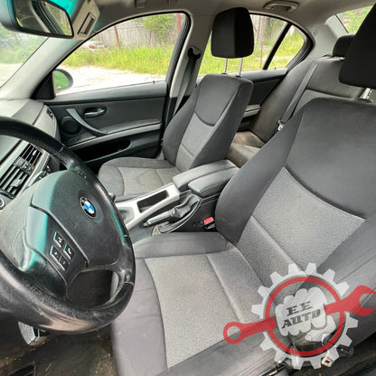 BMW 320i E90 2006 - atsarginės dalys 