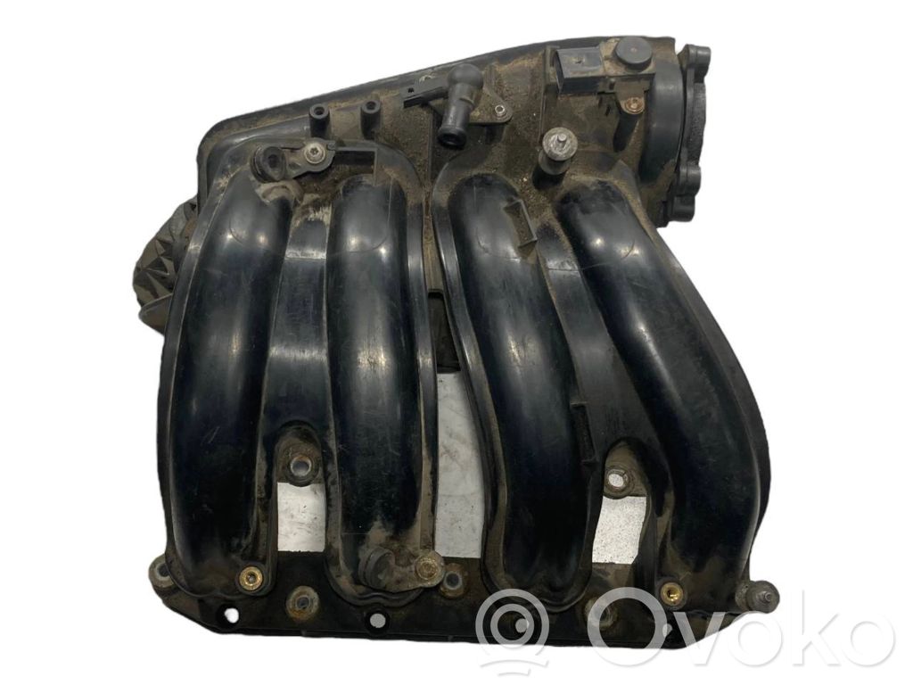 Впускной коллектор