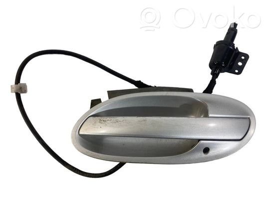 External opening handle