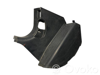 Kāju zonas sānu dekoratīvā apdare