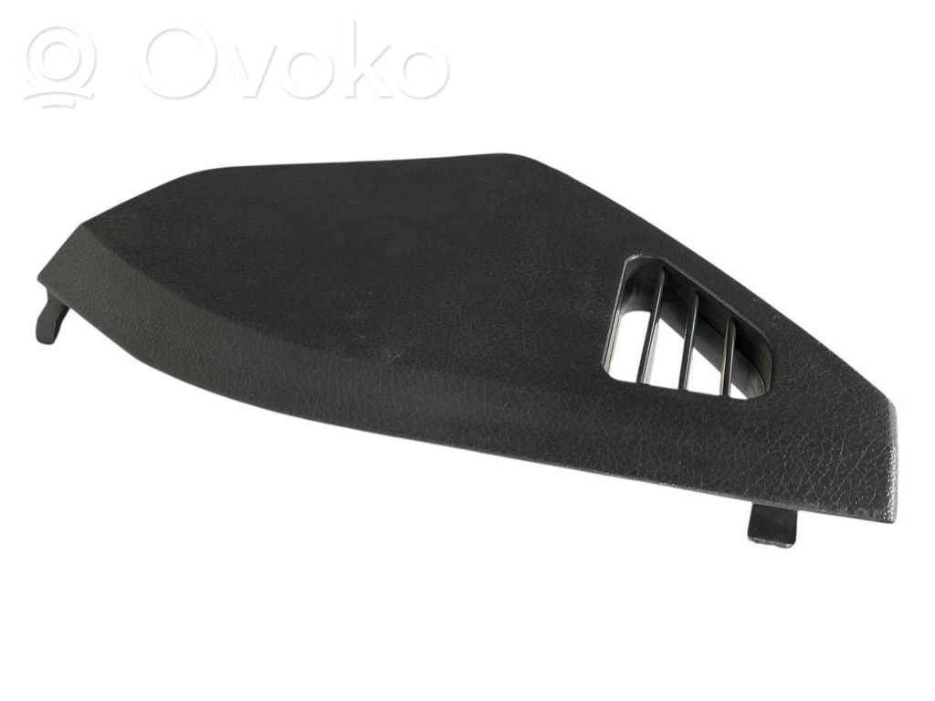 Paneļa dekoratīvās apdares vairogs (sānu)