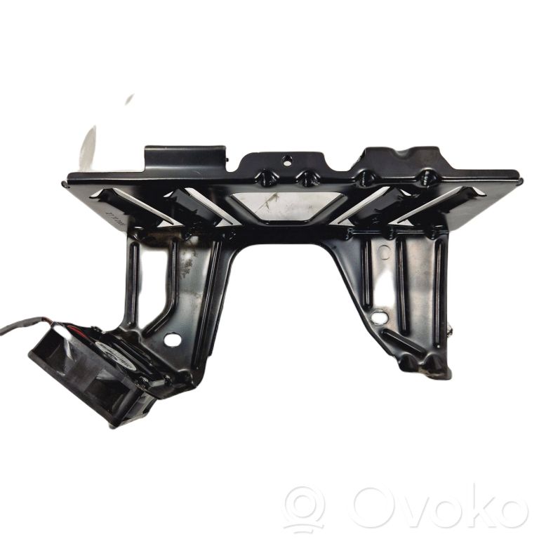 Radio/navigation decorative trim