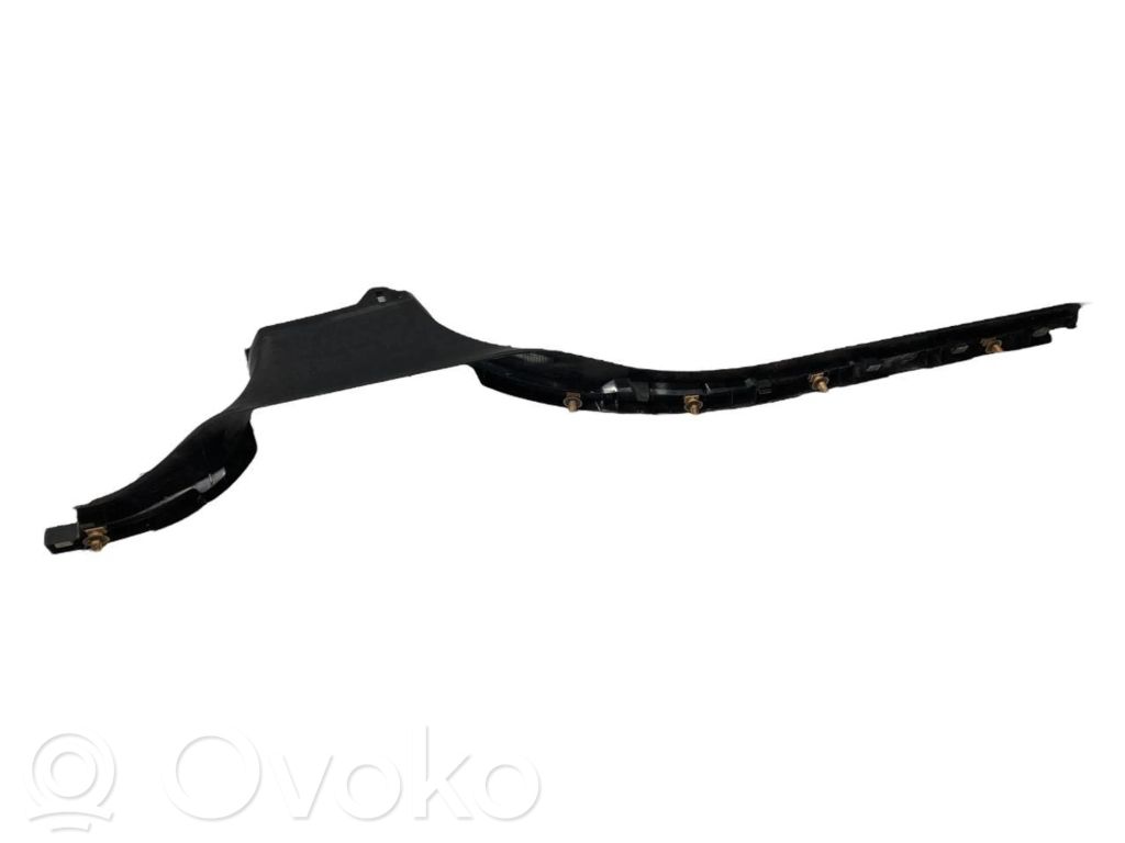 Front sill trim (inner)