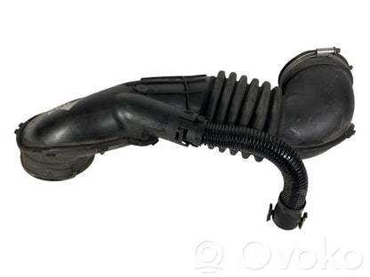 Šļūtene (-es) / caurule (-es)