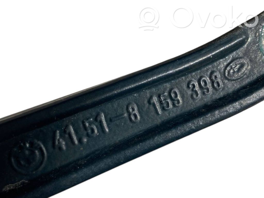 Aizmugurējā pārsega eņģe (-ess)