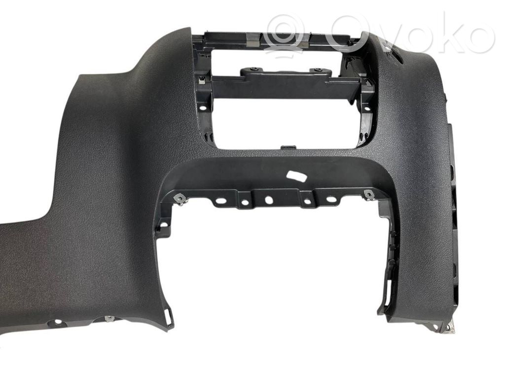 Paneļa dekoratīvās apdares vairogs (apakšējais)