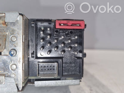 Радио / CD/DVD-плеер / навигация