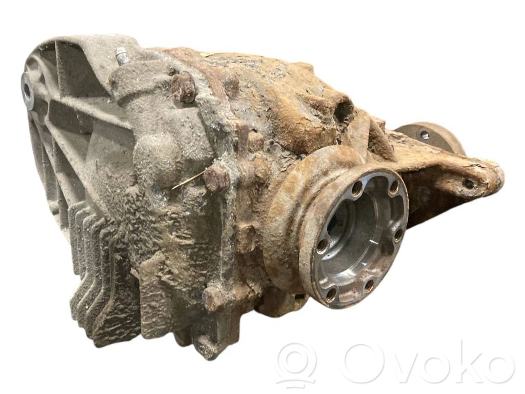 Aizmugurējais reduktors