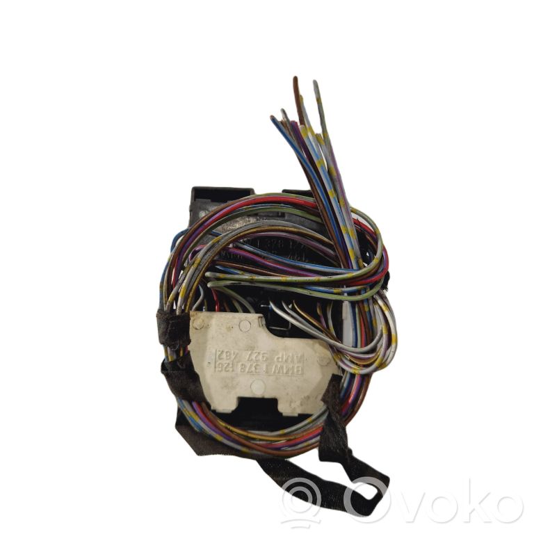 Elektrisko logu slēdzis