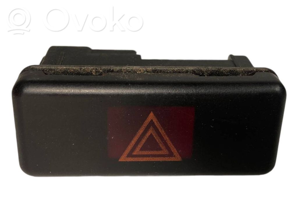 Avārijas lukturu slēdzis