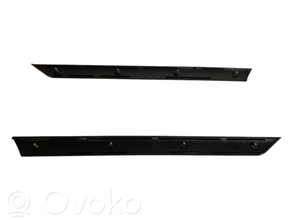 Decorative decoration