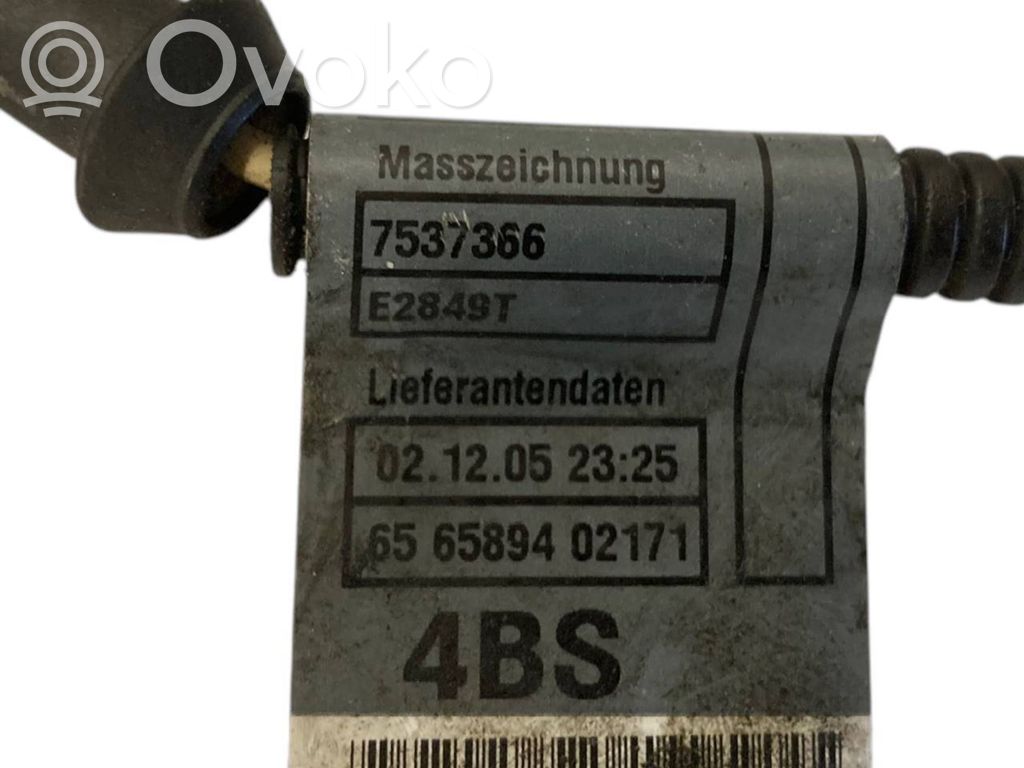 Dzinēja vadu instalācija