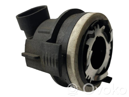 Priekšējā luktura detaļa