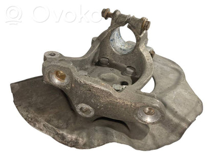 Priekšējā riteņa rumbas vārpstas šarnīrs (stupica, capfa)