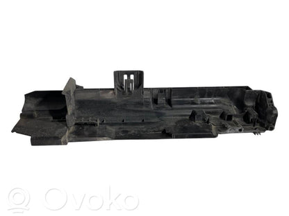 Radiatora (-u) turētājs / kronšteins