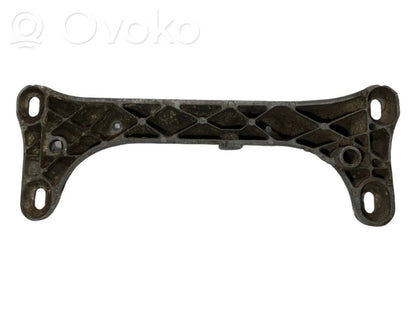 Transmission mounting bracket