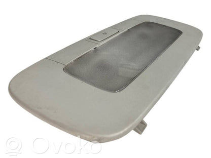 Aizmugurējo vietu apgaismojums