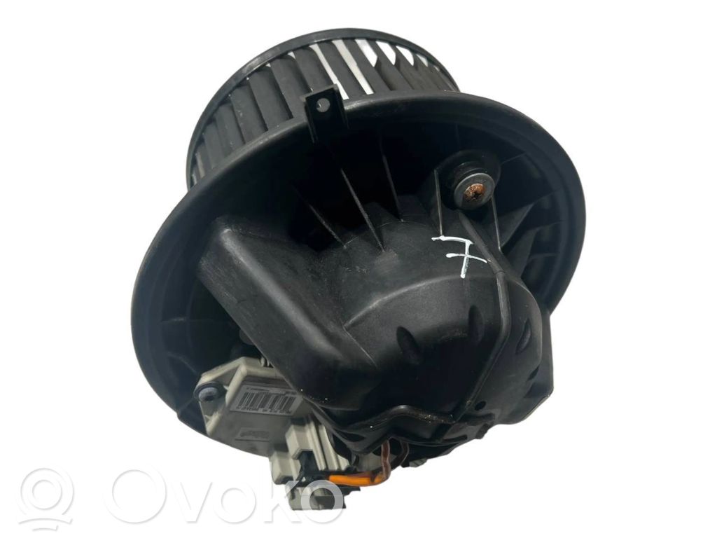 Mazā radiatora ventilators