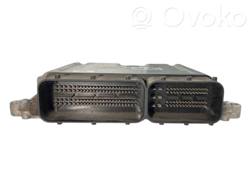 Dzinēja vadības bloks