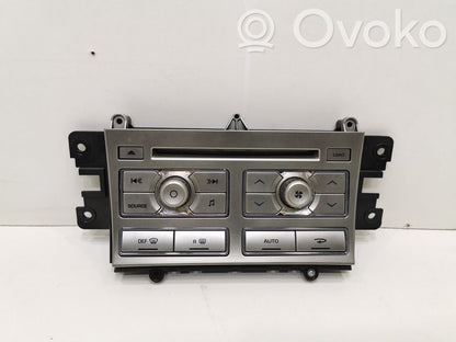Air conditioning / climate control / interior heating control unit (in the passenger compartment)