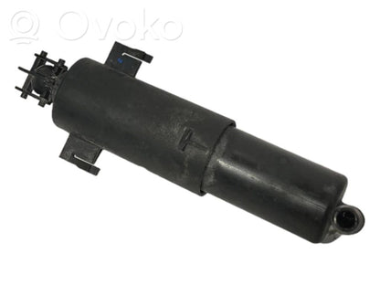 Lukturu mazgātāja sprausla (-as)