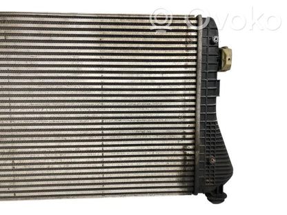 Starpdzesētāja radiators