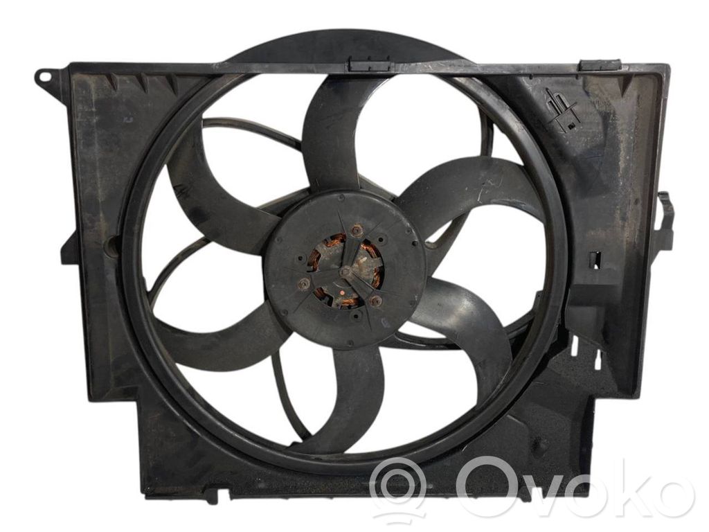 Elektrisks radiatoru ventilators