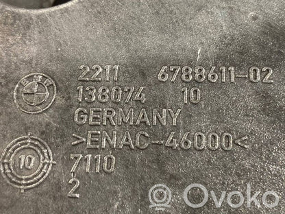 Engine mounting bracket