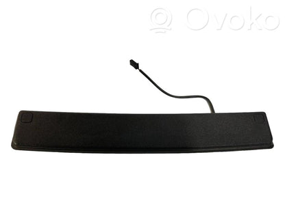 Papildu bremžu signāla lukturis