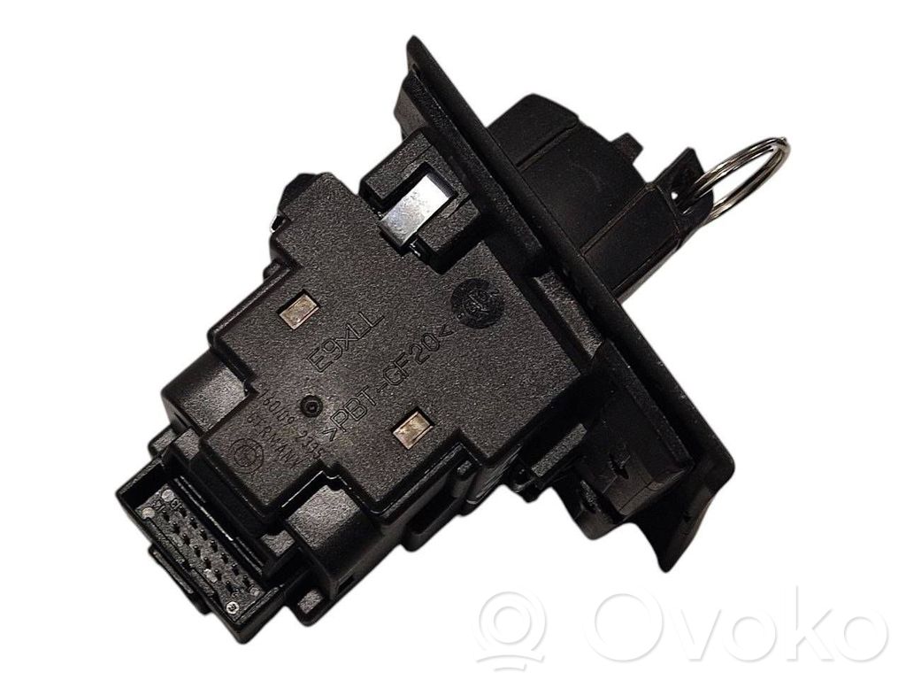 Aizdedzes ECU komplekts