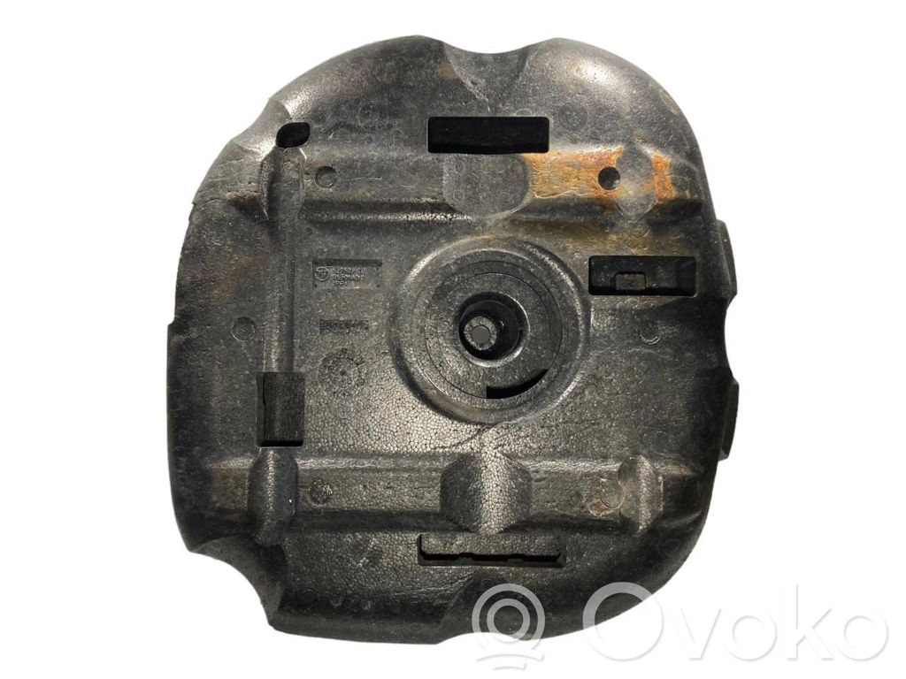 Отделка отсека запасного колеса