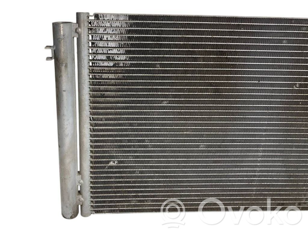 Gaisa kondicioniera dzeses radiators