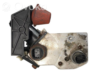 Aktīvā stabilizatora vadības / vārsta bloks