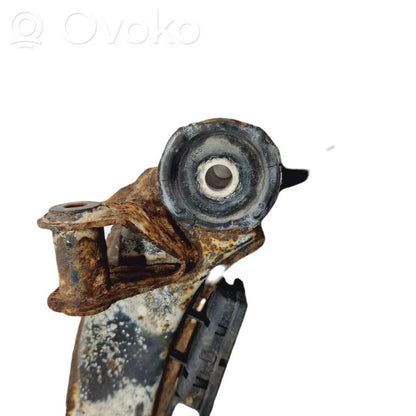 Aizmugurējā tilta sija ar reduktoru