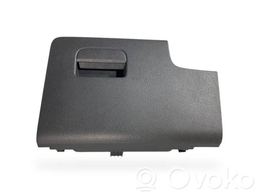 Mantu nodalījuma pārsegs - vāks