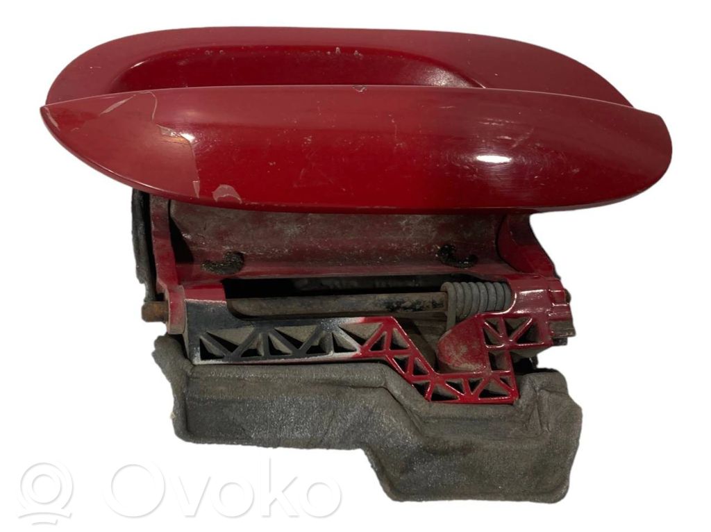 Внешняя ручка открывания