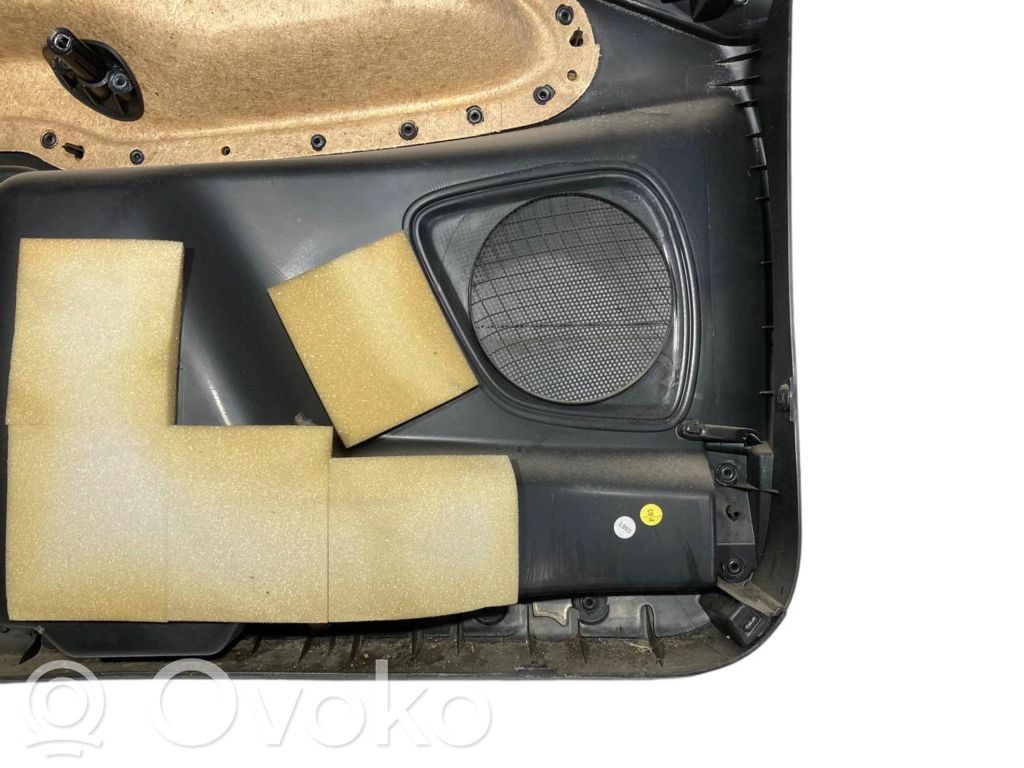 Отделка передней двери